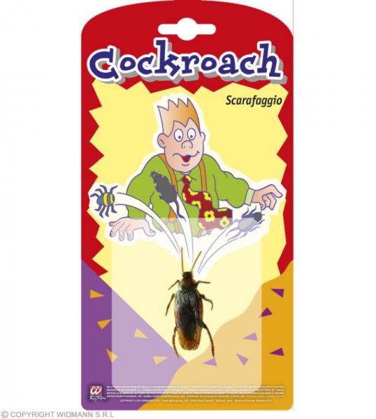 Eine dicke Schabe macht in der Küche was her 
